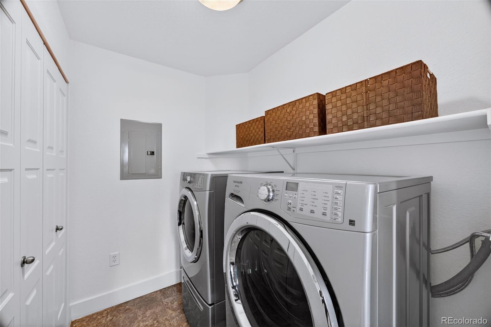 10111 Inverness Main Street Unit: 302
