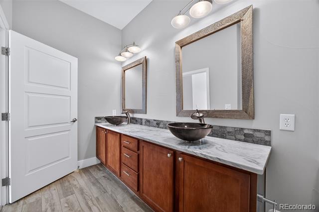 10111 Inverness Main Street Unit: 302