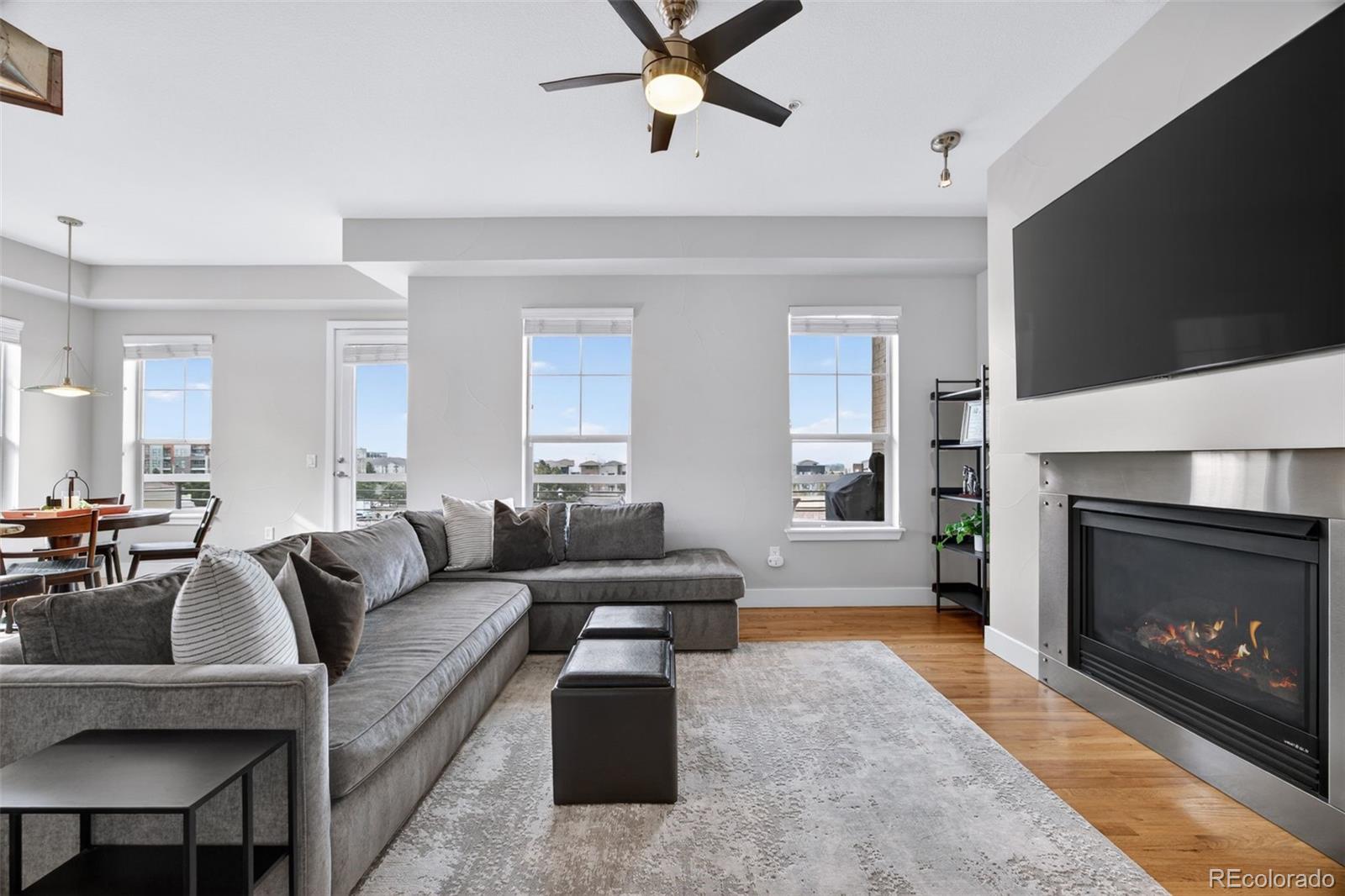10111 Inverness Main Street Unit: 302