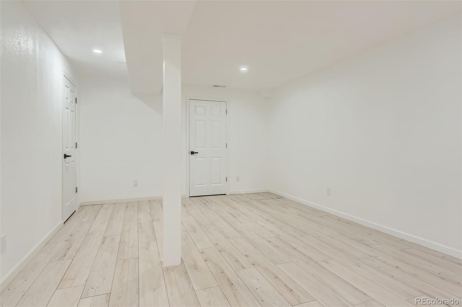 1130 Southbury Place
