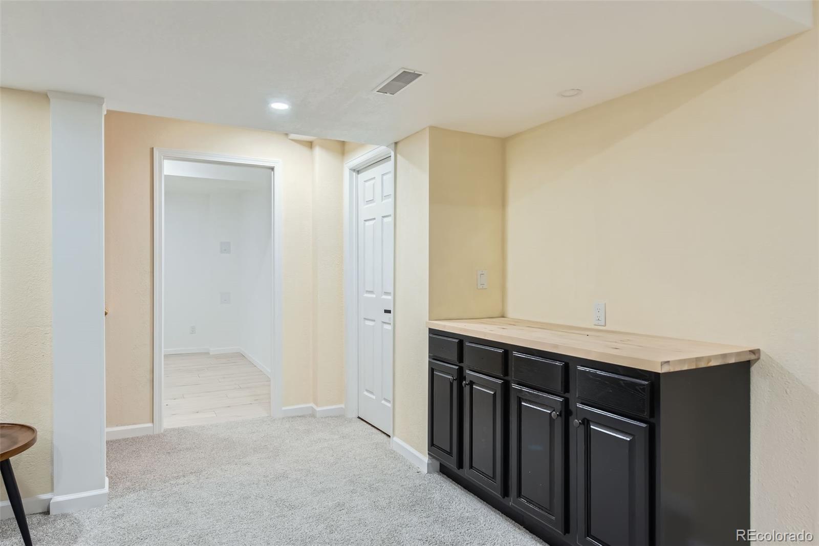 1130 Southbury Place