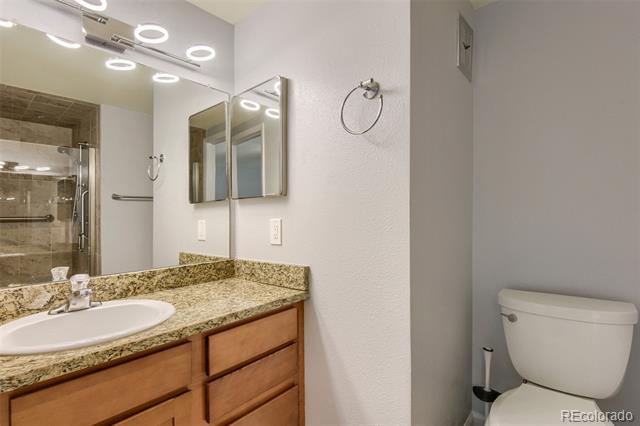 6495 E Happy Canyon Road Unit: 136
