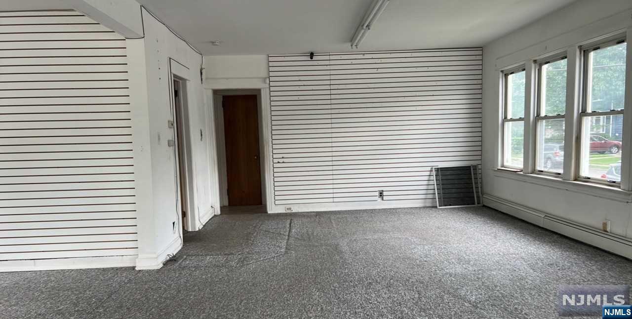 397 Lafayette Avenue
