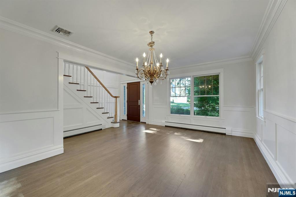 28 Serrell Drive
