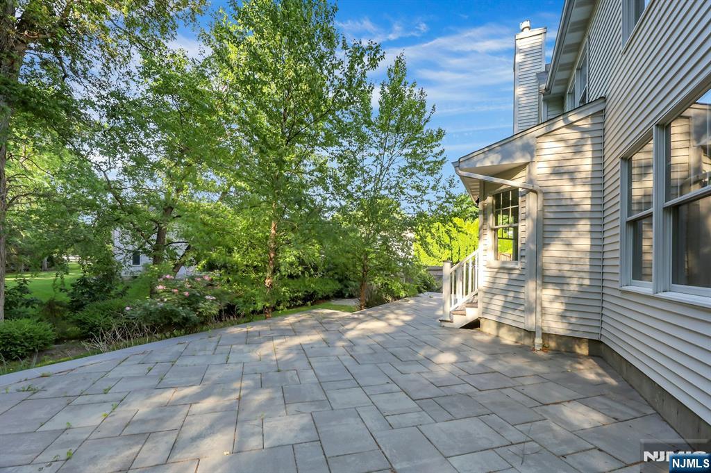 28 Serrell Drive