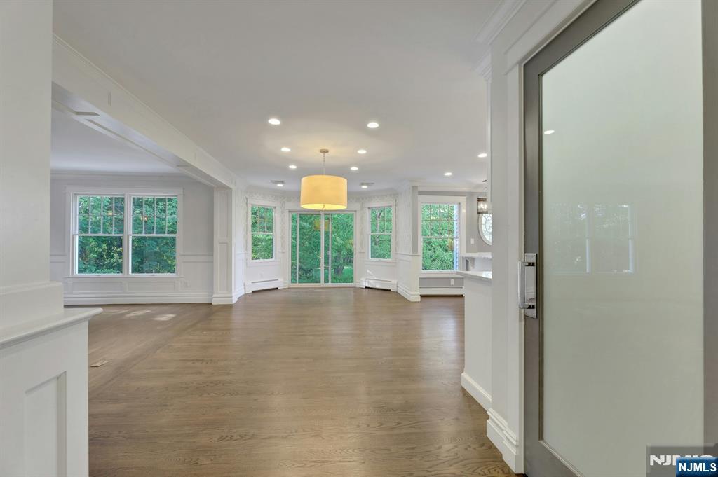 28 Serrell Drive