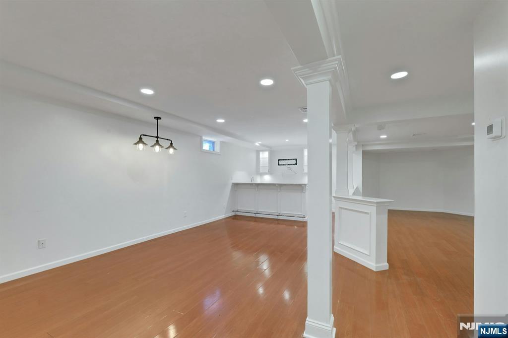 28 Serrell Drive