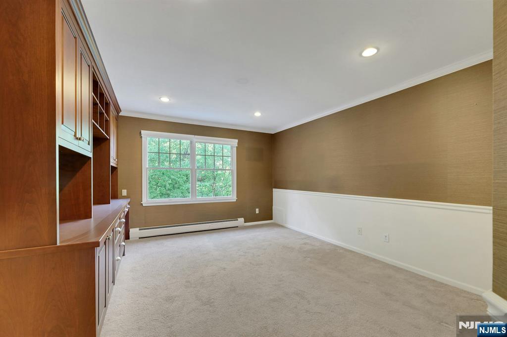 28 Serrell Drive