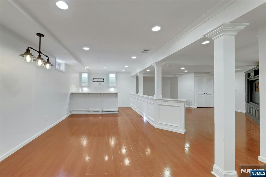 28 Serrell Drive