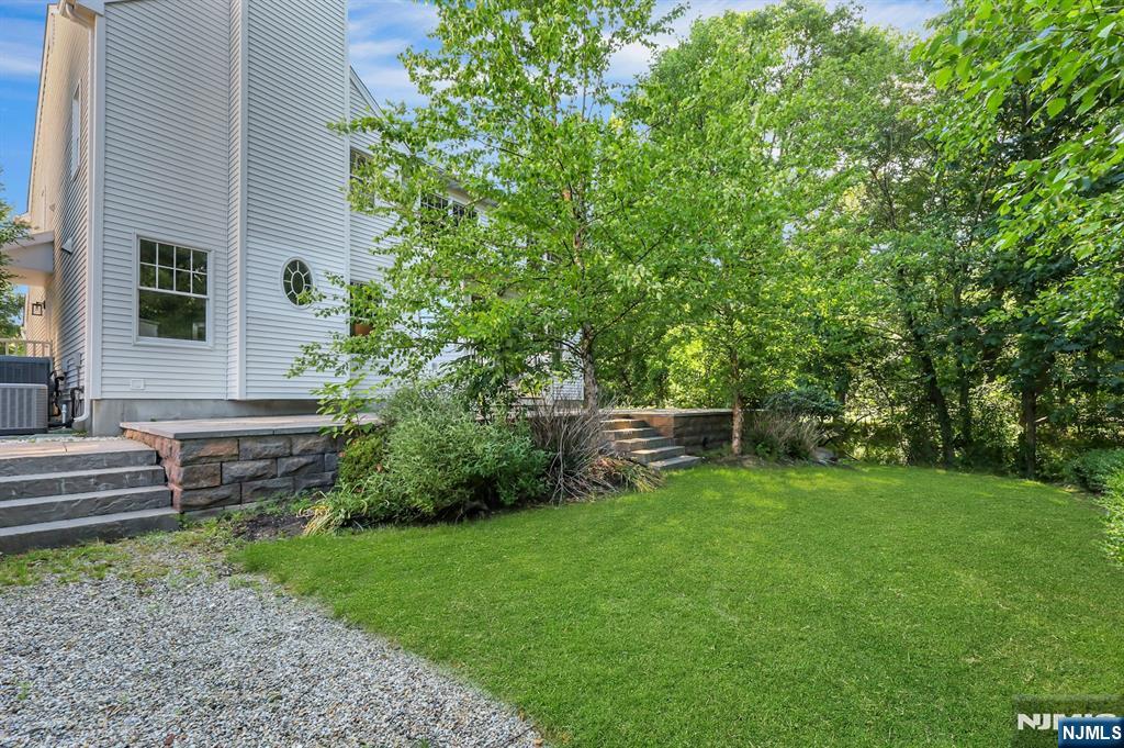 28 Serrell Drive