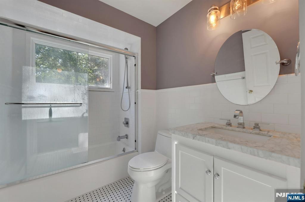 28 Serrell Drive