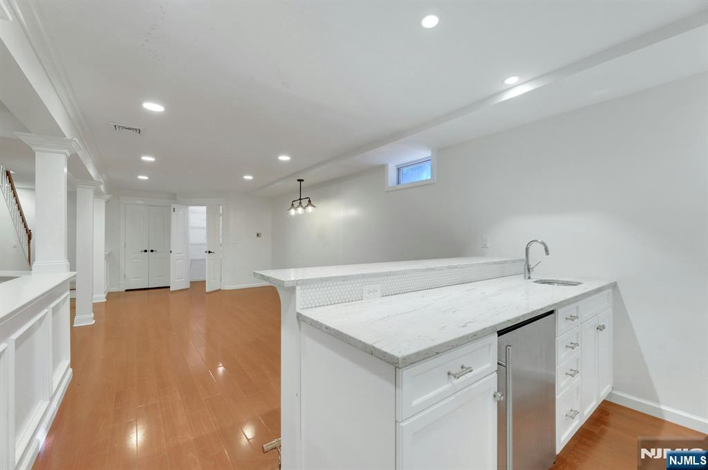 28 Serrell Drive