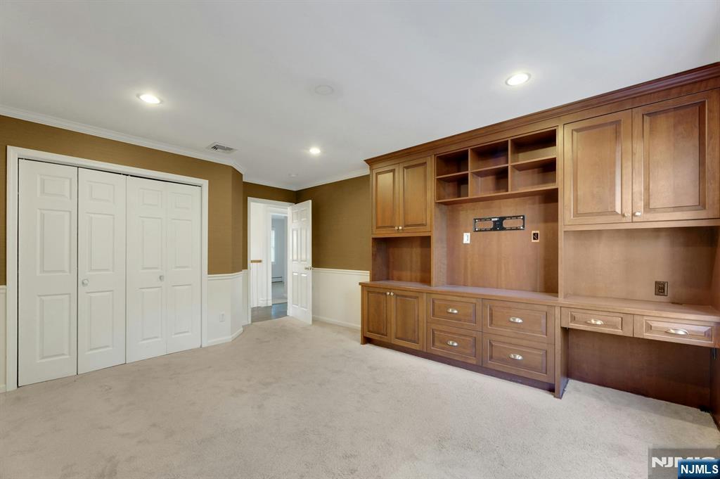 28 Serrell Drive