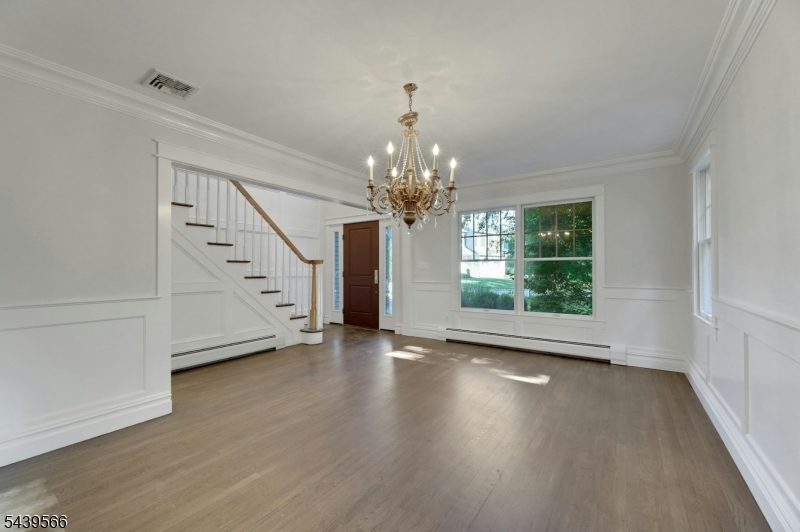28 Serrell Dr