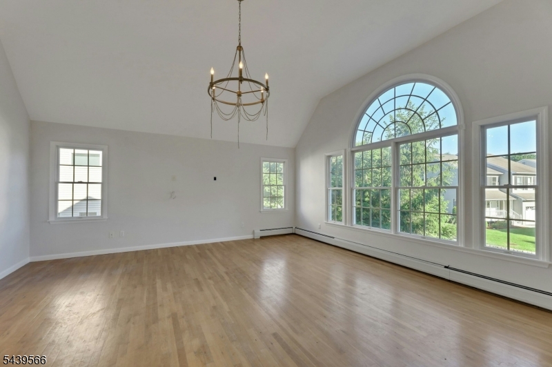 28 Serrell Dr