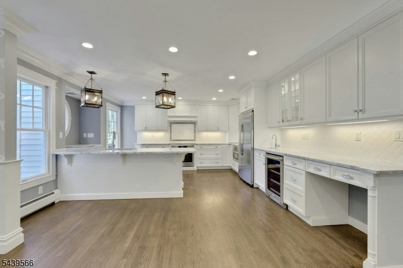 28 Serrell Dr