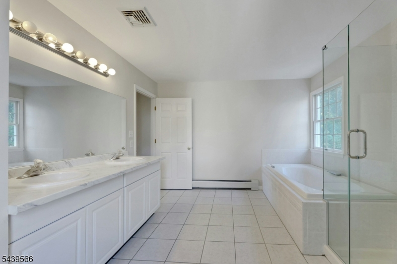 28 Serrell Dr