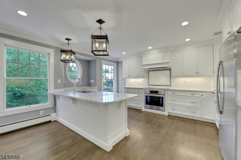 28 Serrell Dr