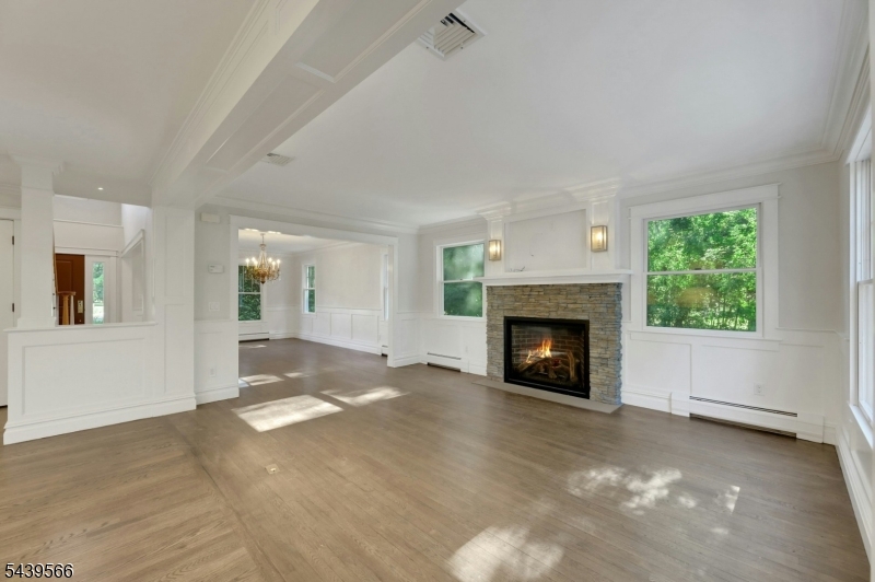 28 Serrell Dr