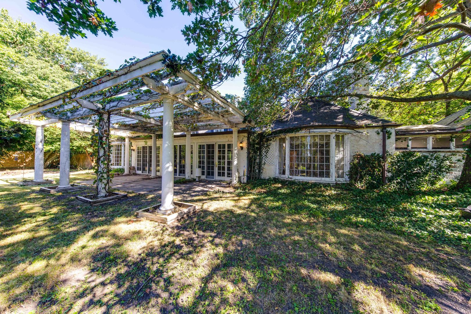 1776 Shore Acres Drive