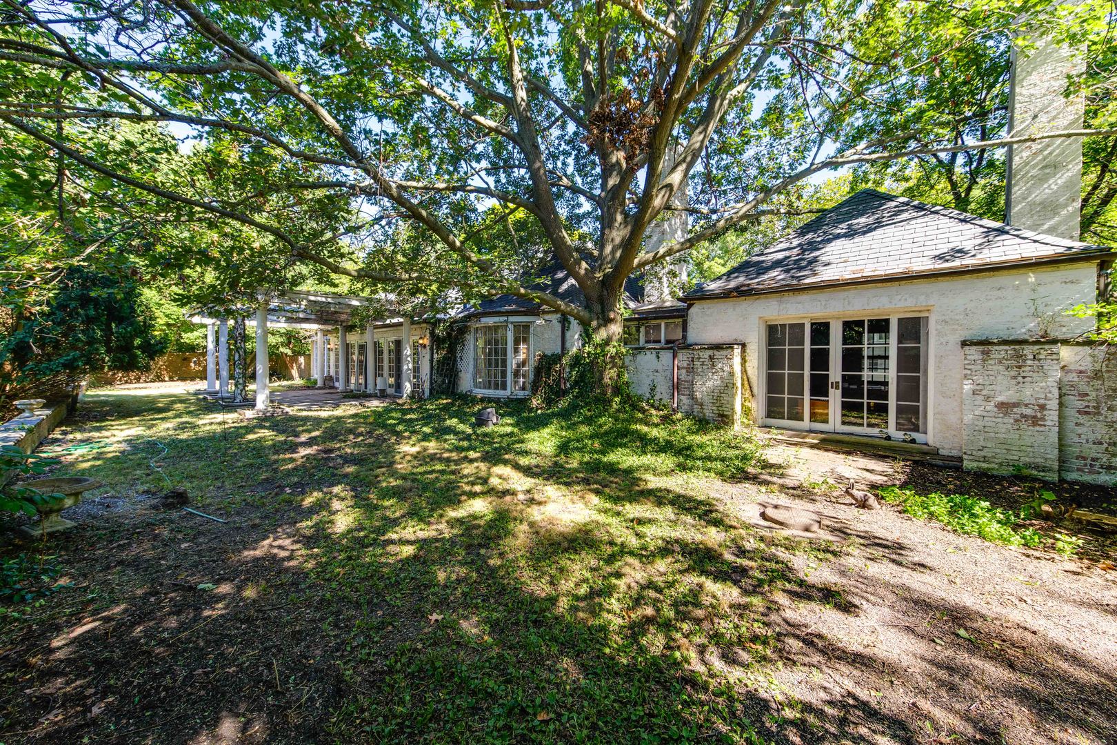1776 Shore Acres Drive