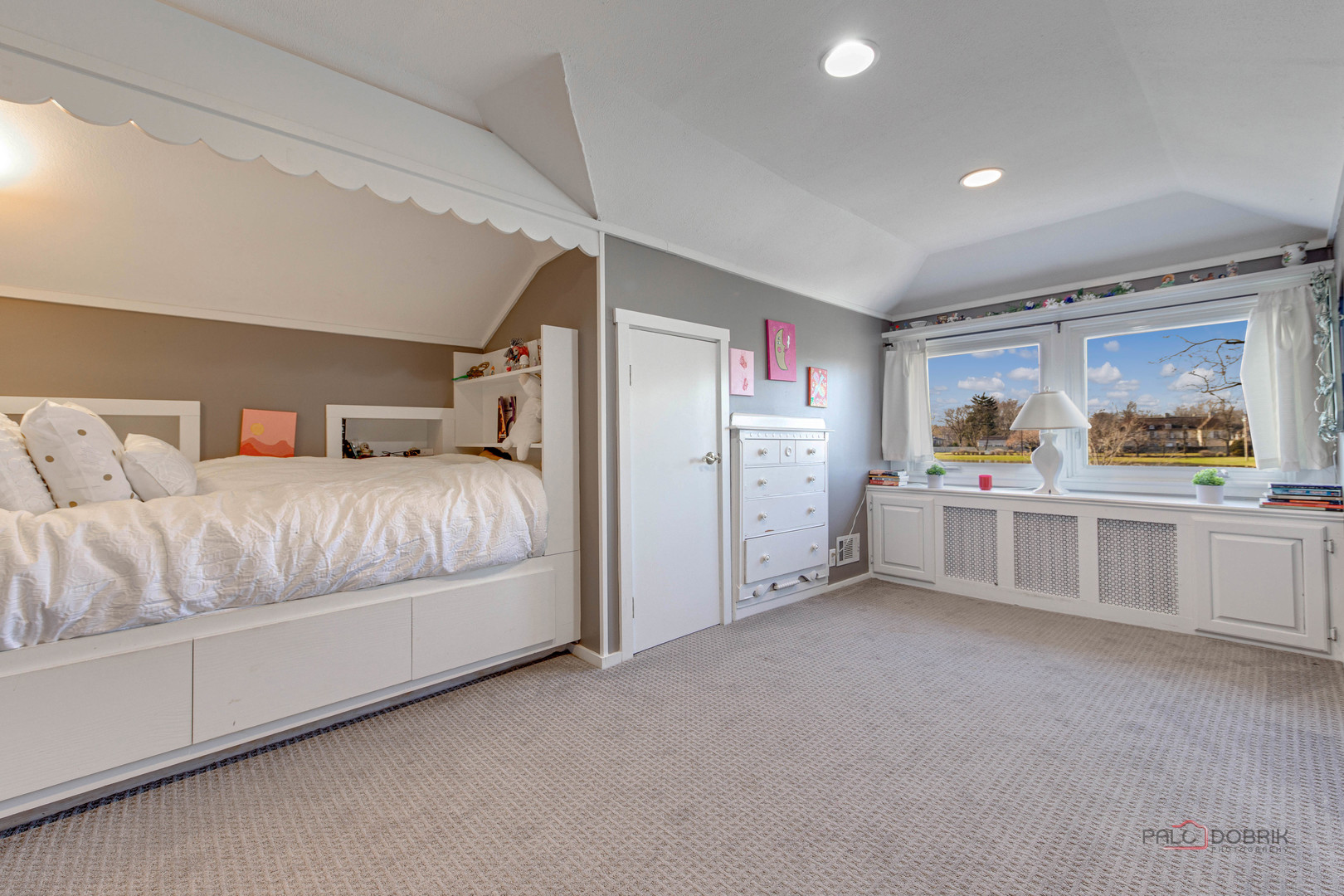 140 Summit Place