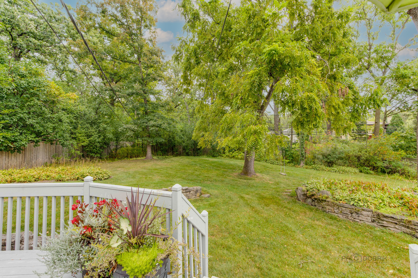 597 S Green Bay Road