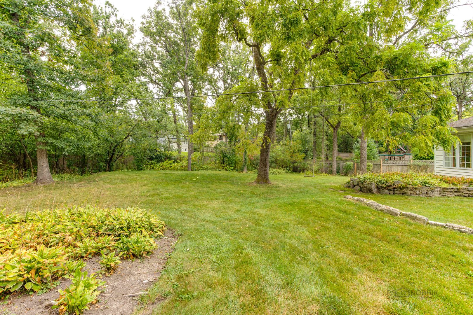597 S Green Bay Road