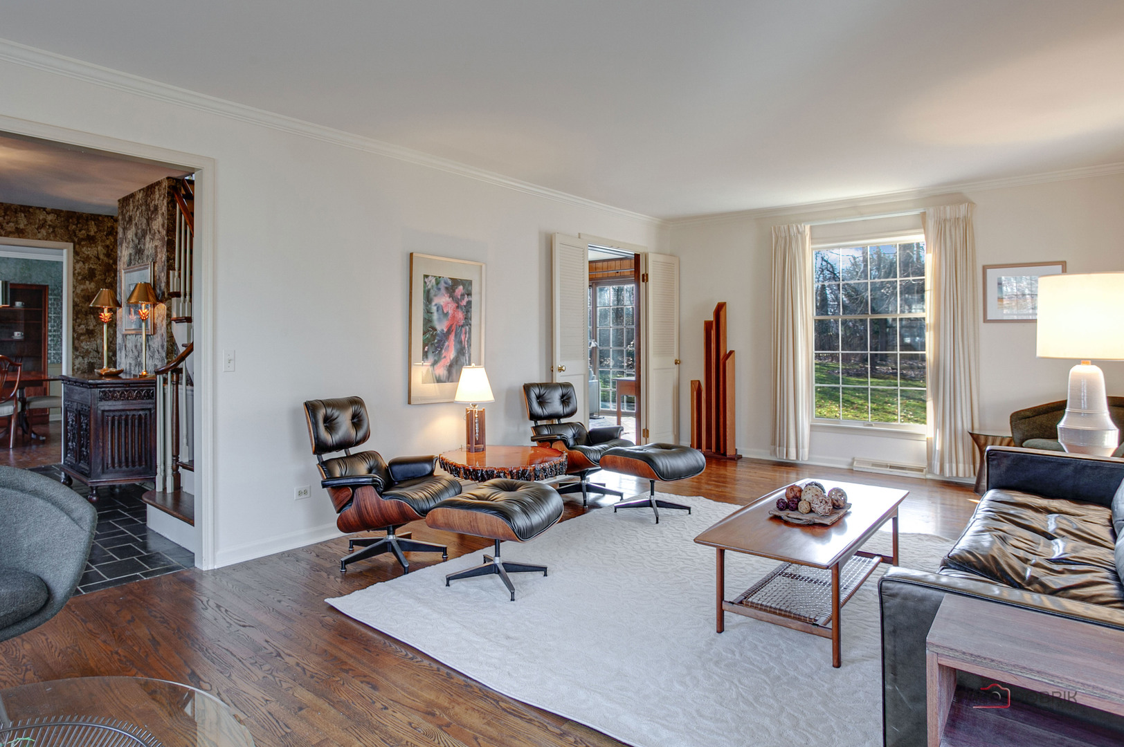 727 Longwood Drive