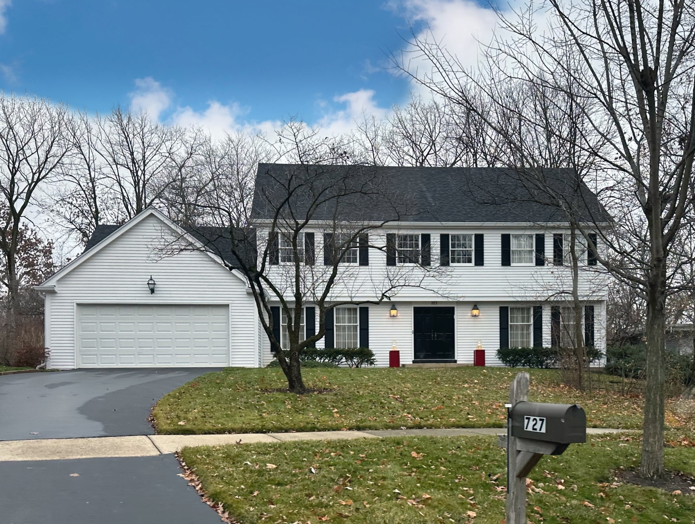 727 Longwood Drive