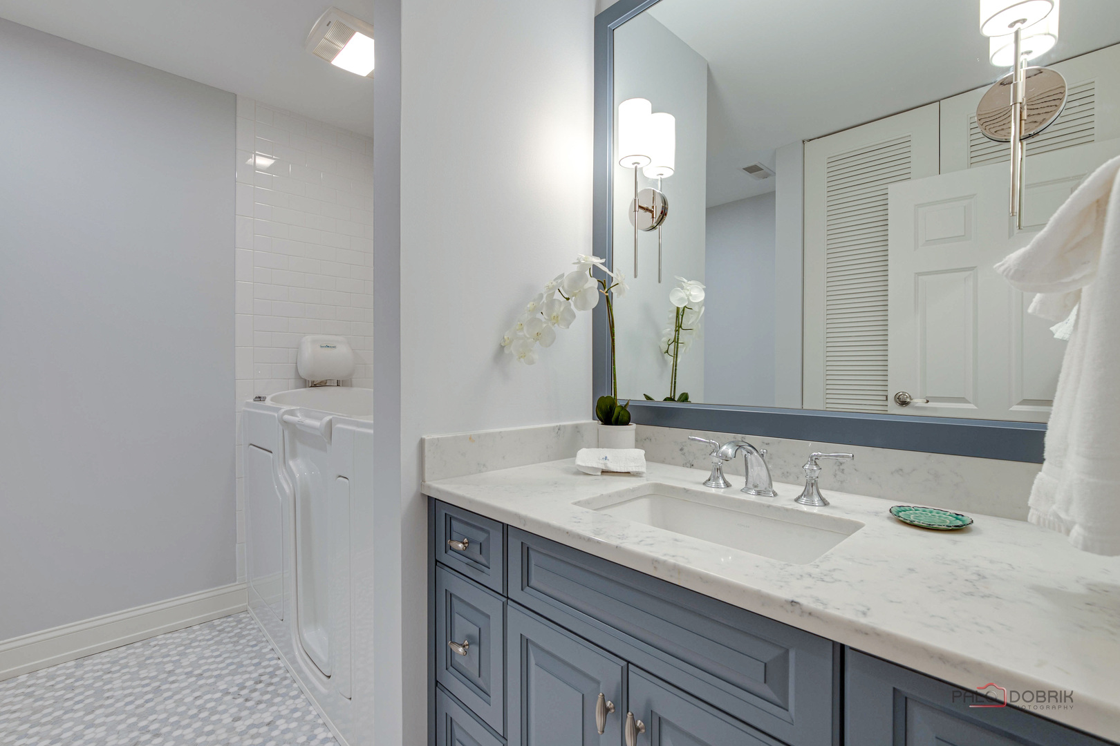 501 Oakwood Avenue Unit: 1D