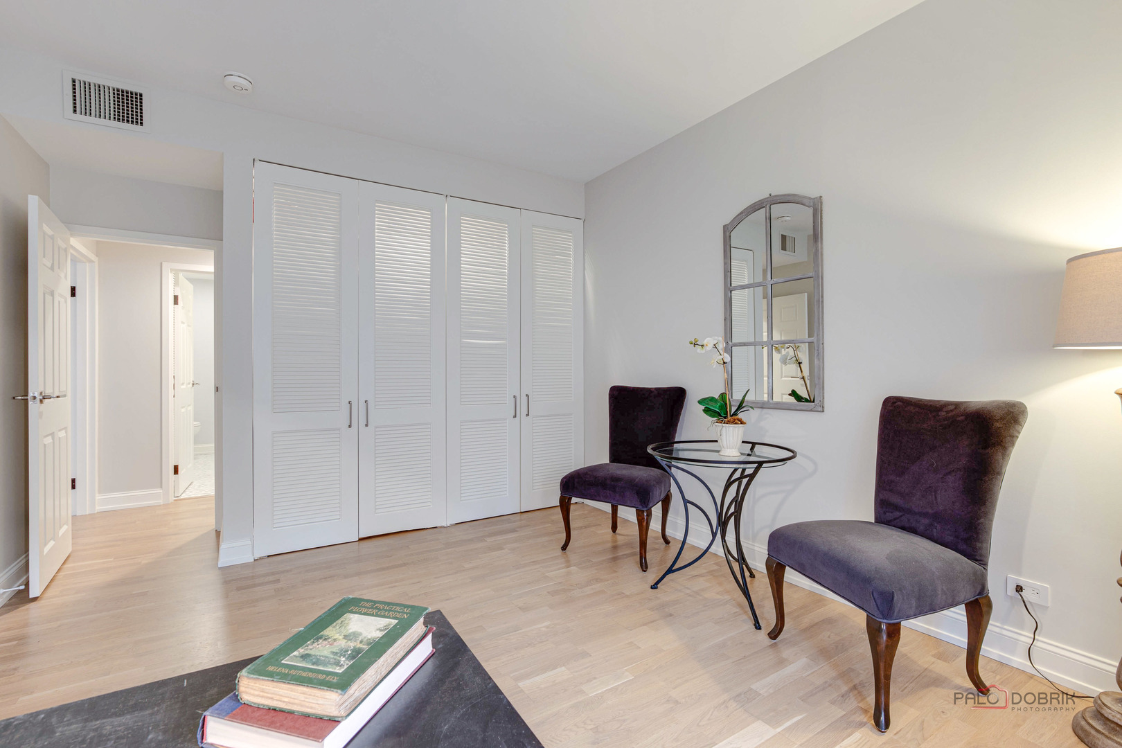 501 Oakwood Avenue Unit: 1D