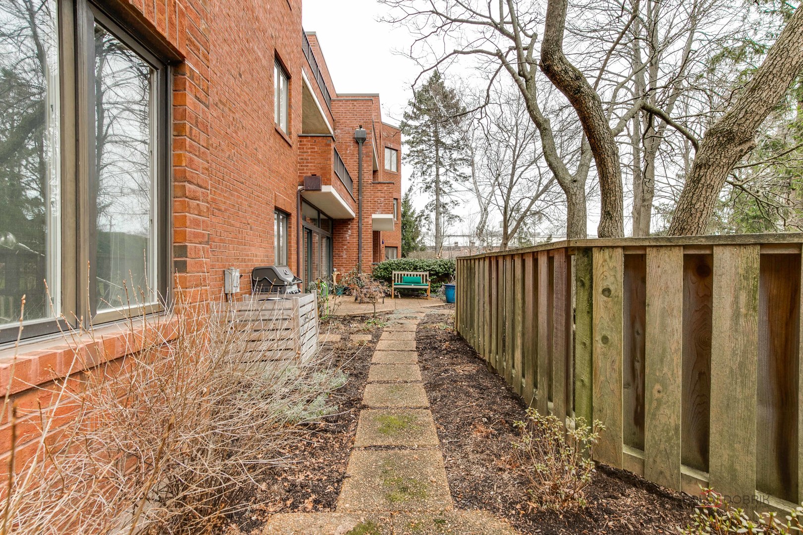 501 Oakwood Avenue Unit: 1D