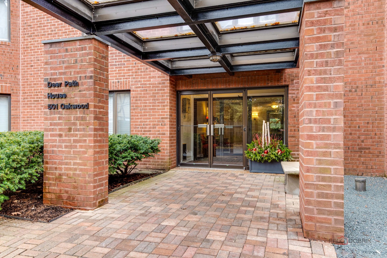501 Oakwood Avenue Unit: 1D