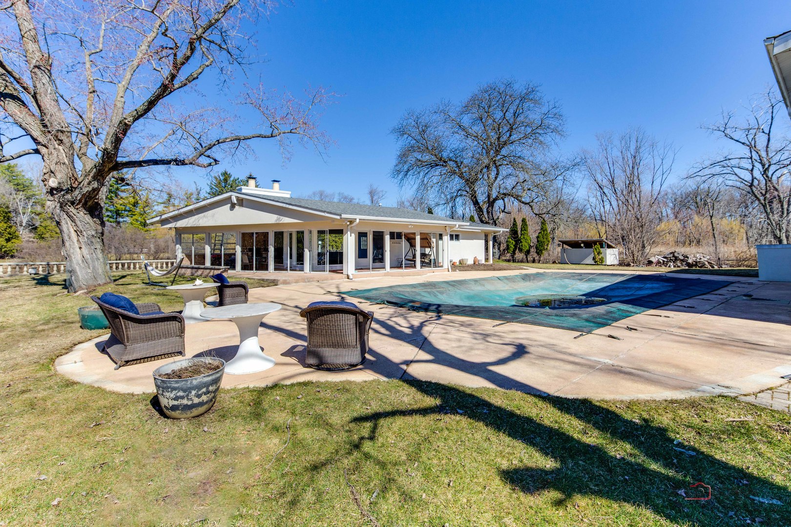 15463 W Oak Spring Road