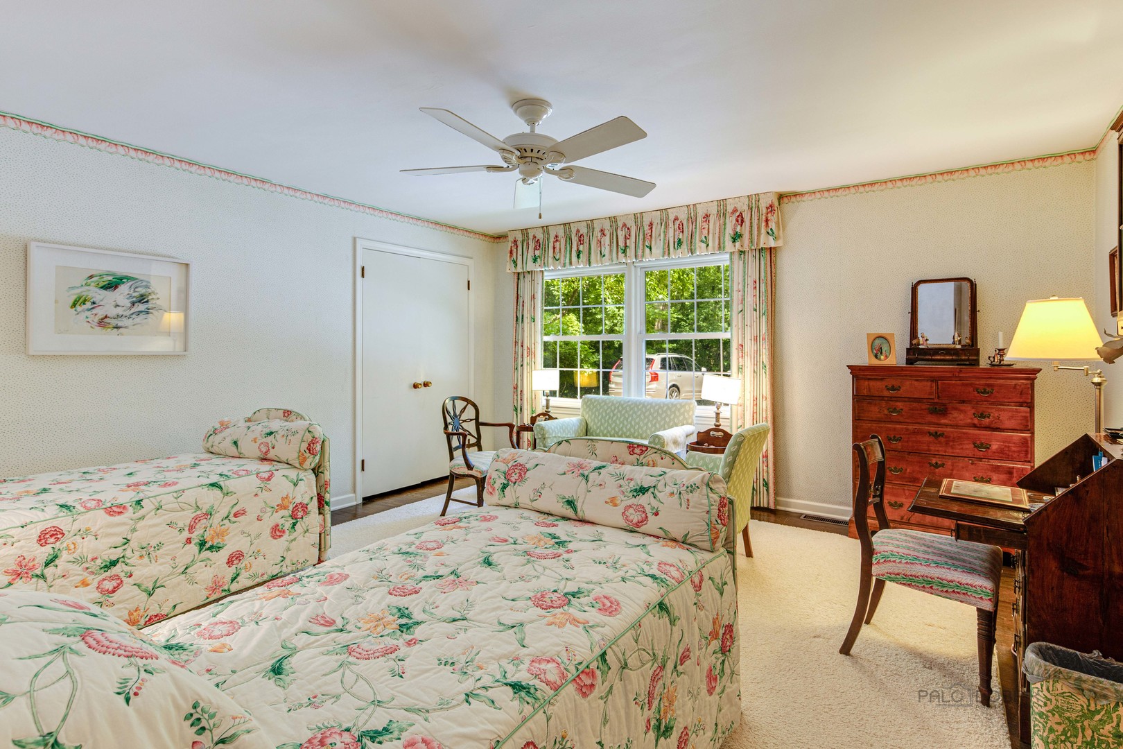 10 N Mayflower Road