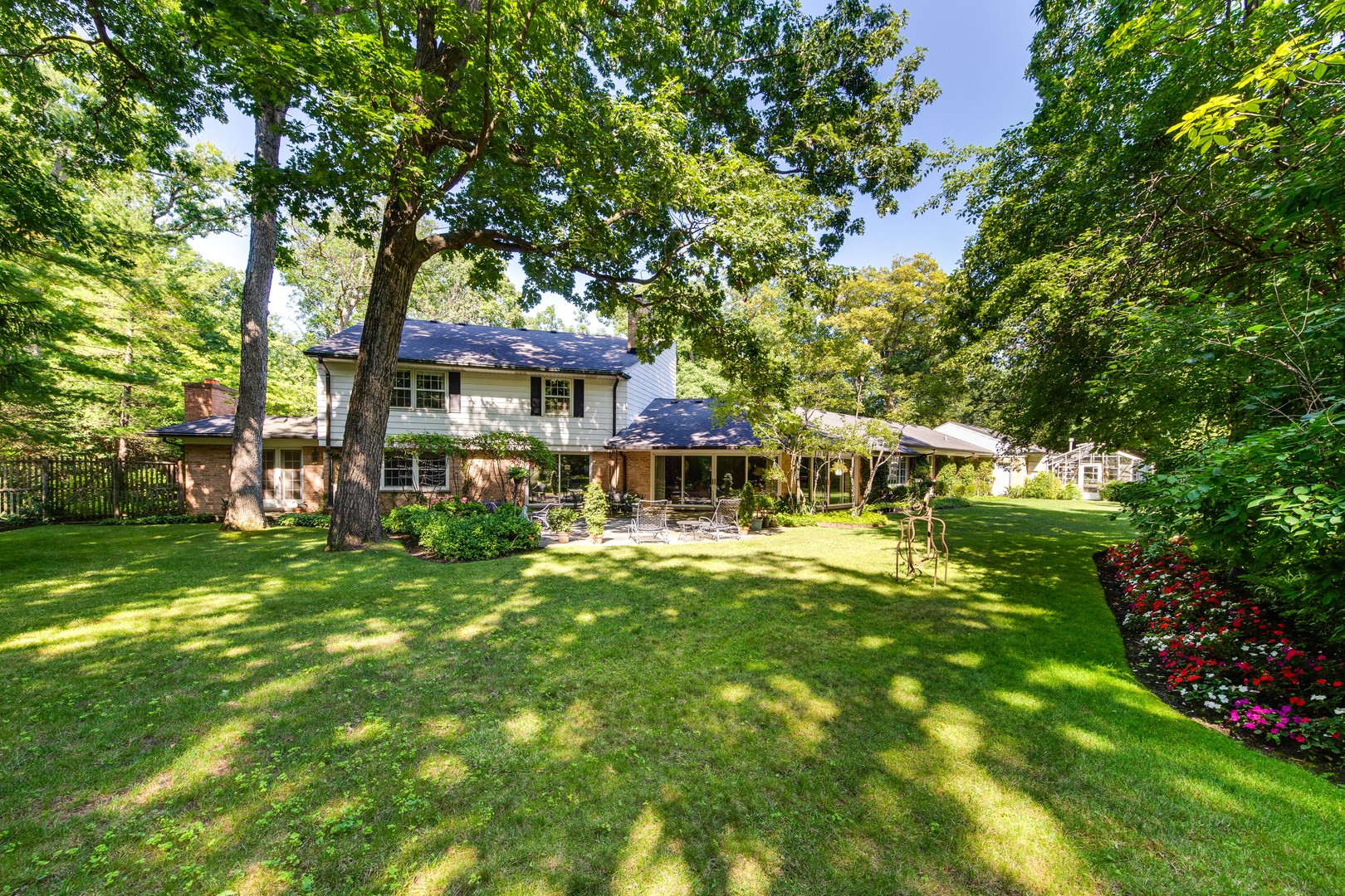 10 N Mayflower Road