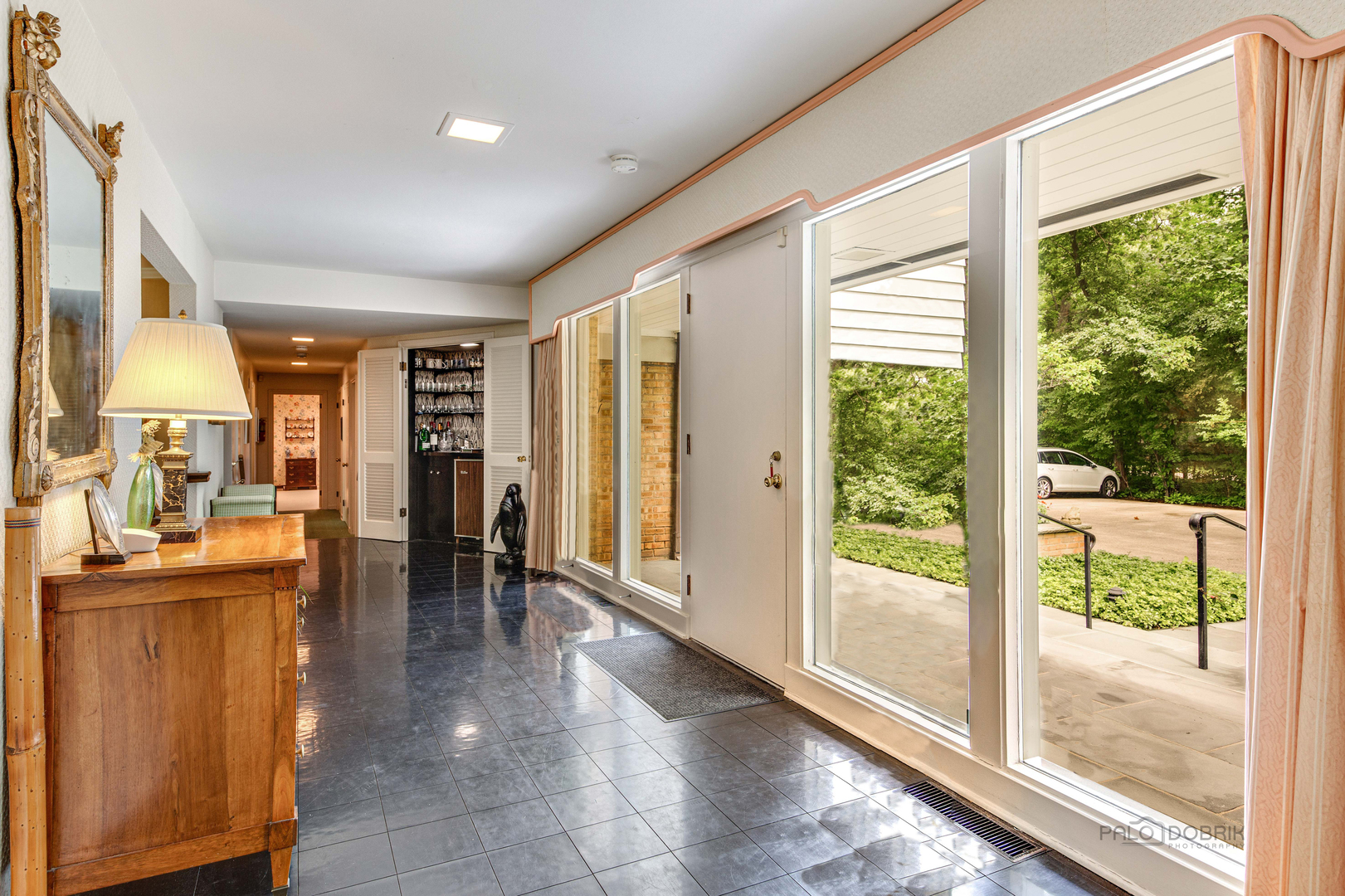 10 N Mayflower Road
