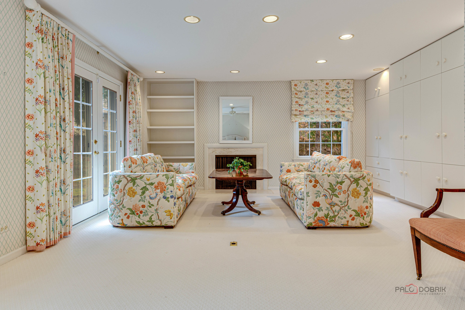10 N Mayflower Road