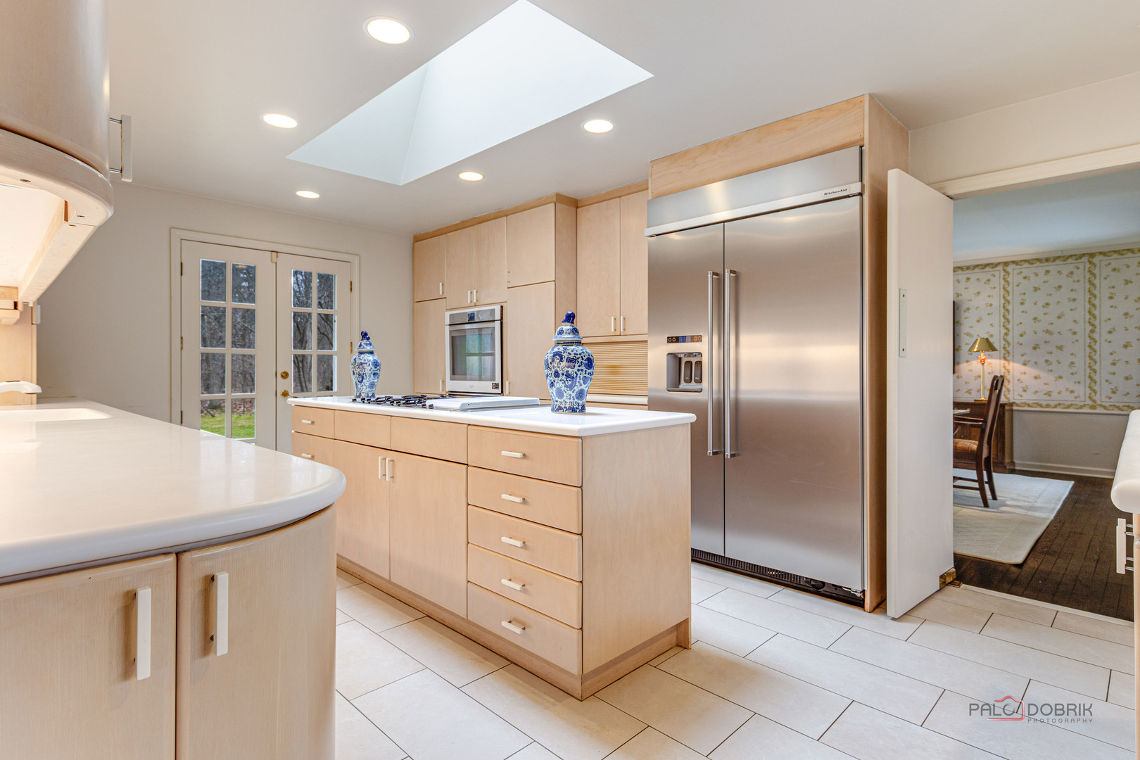 10 N Mayflower Road