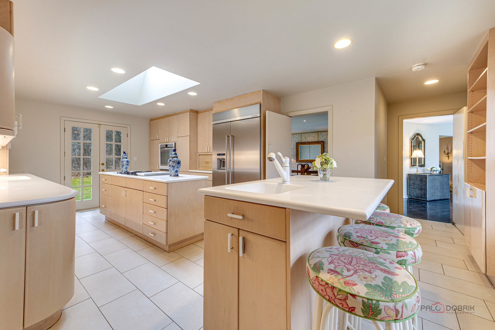 10 N Mayflower Road