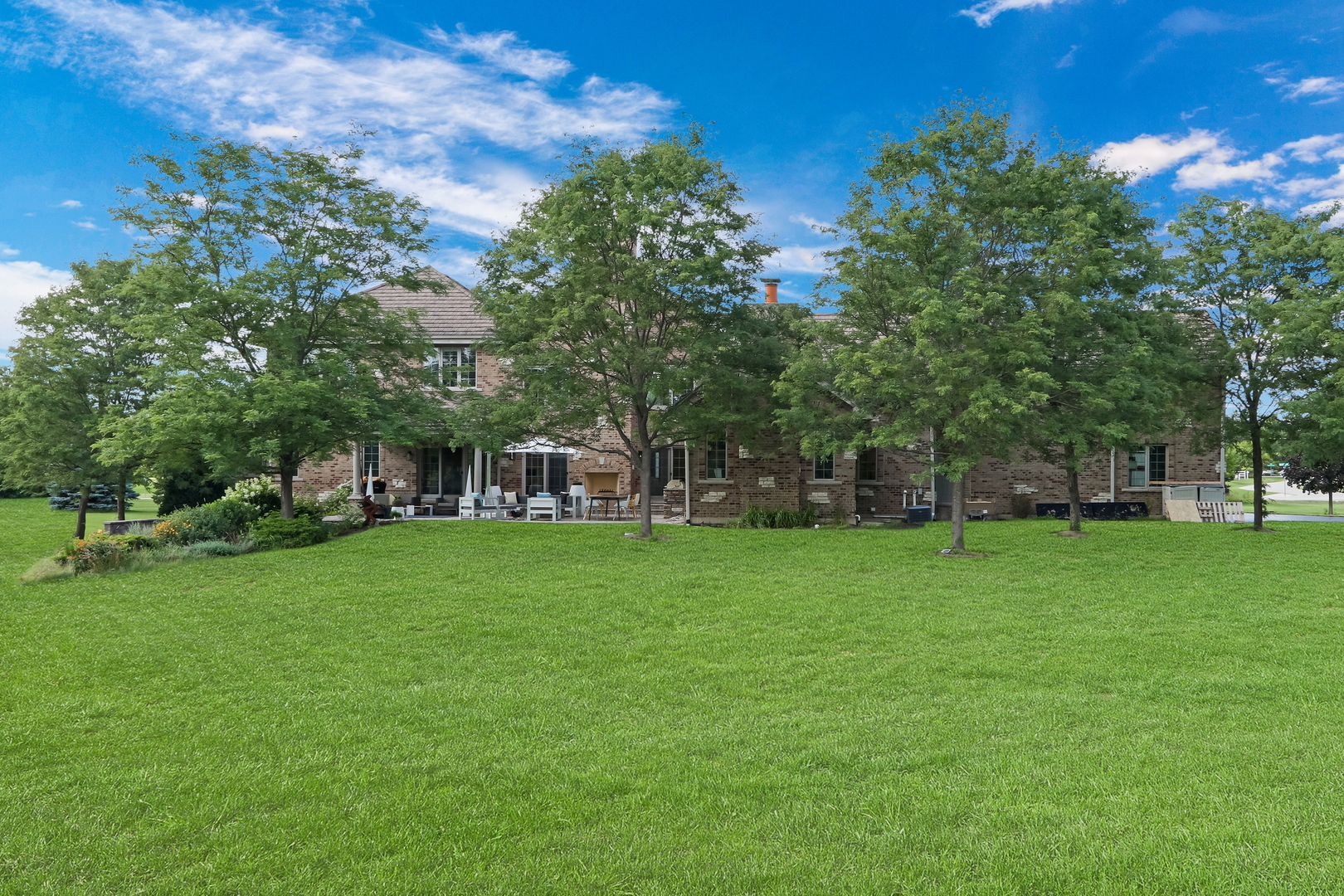 17451 W Bridle Trail Road