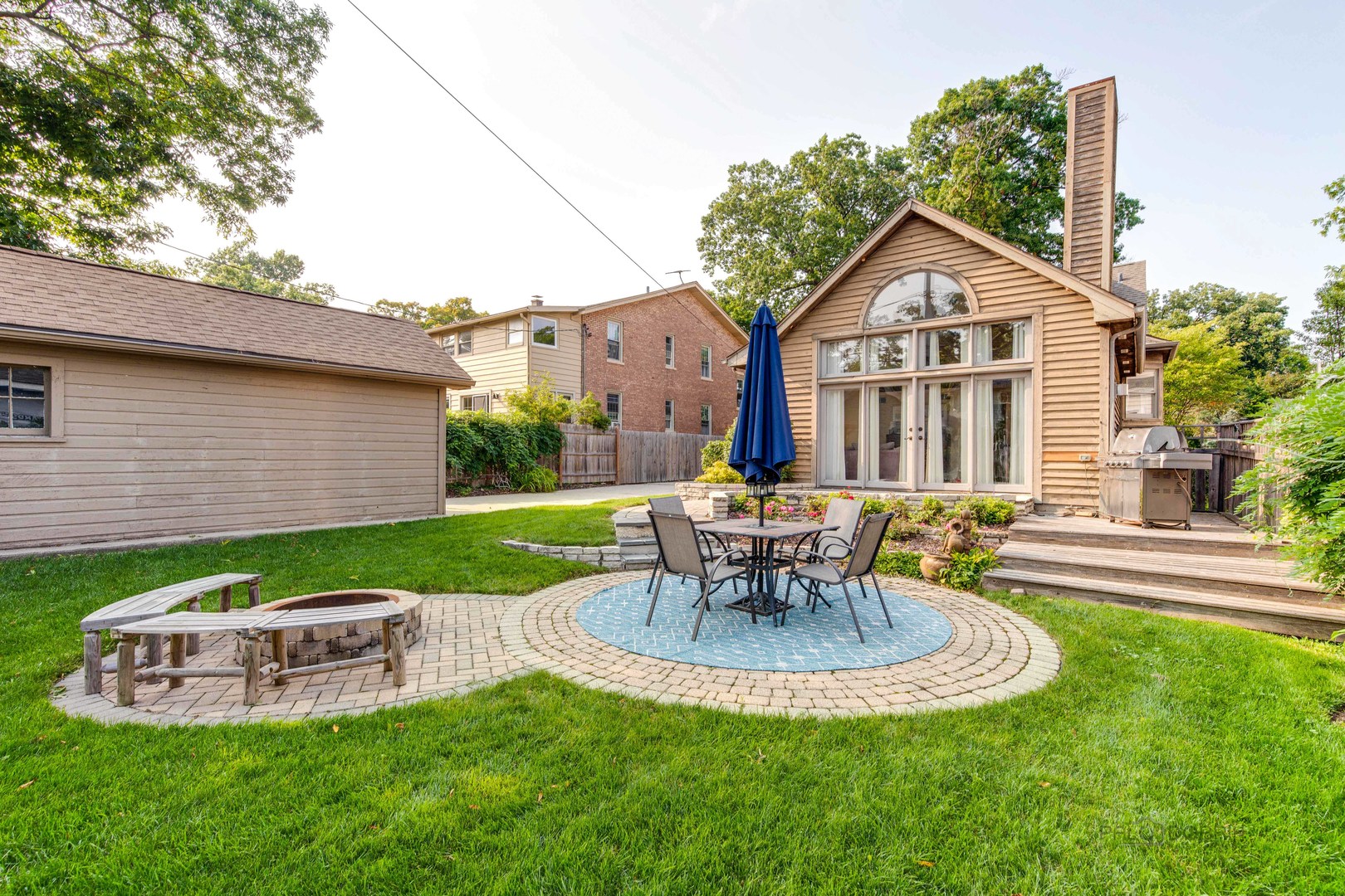 213 E Scranton Avenue