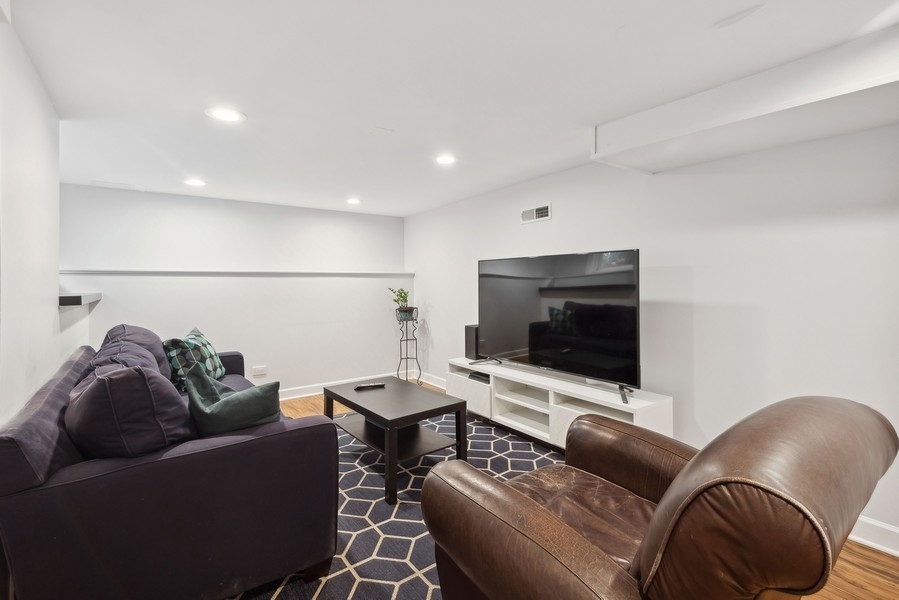 845 Locust Street