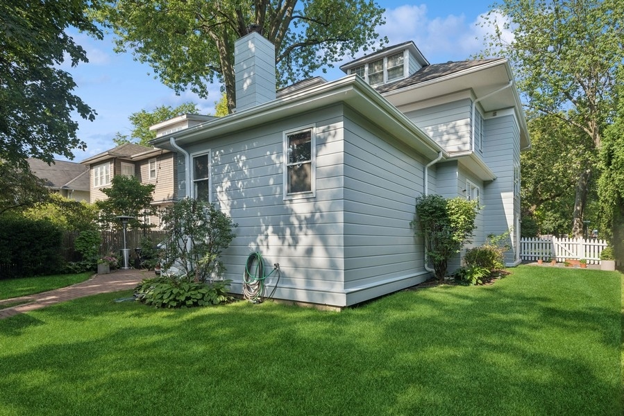 845 Locust Street