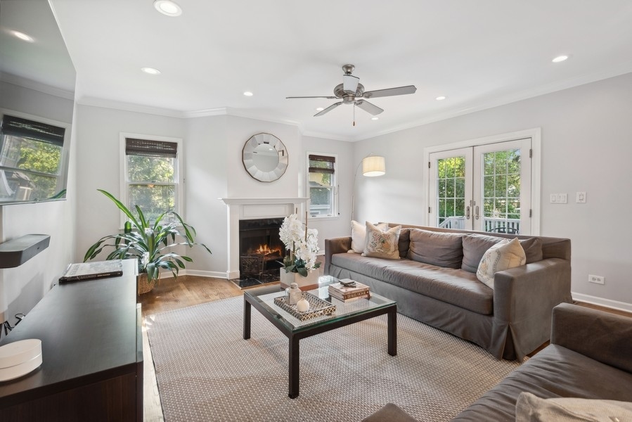 845 Locust Street