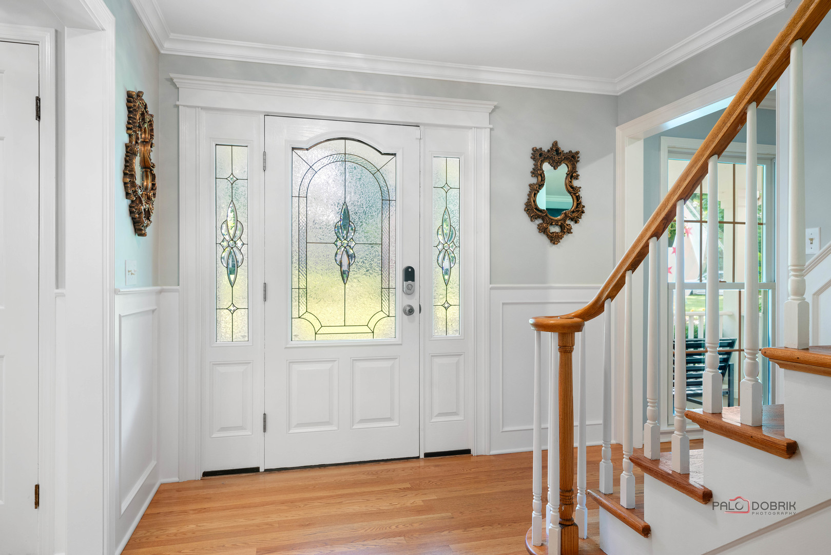 1401 Woodhill Lane