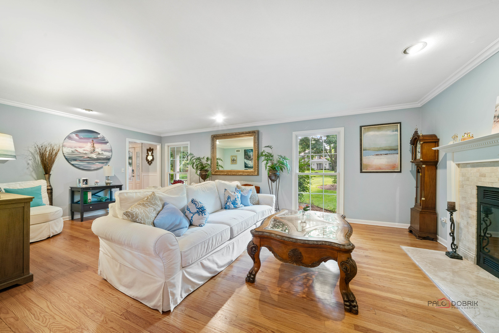 1401 Woodhill Lane