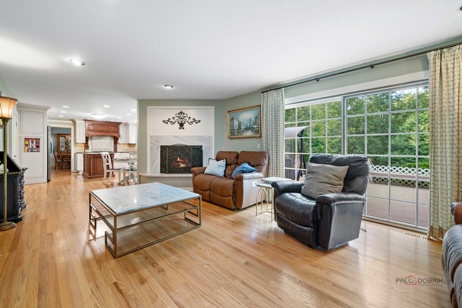 1401 Woodhill Lane