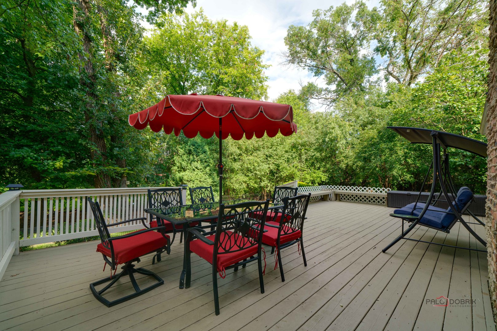 1401 Woodhill Lane